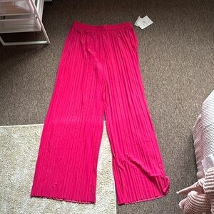 Pink trousers - never worn